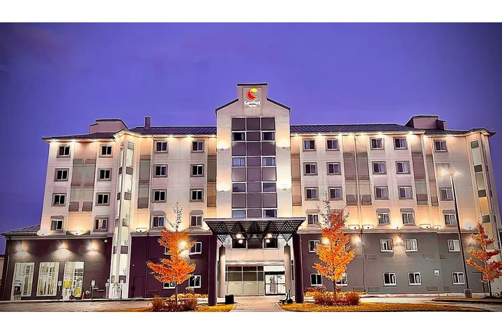 TRABAJA EN CANADÁ Y NUEVA ZELA image 1