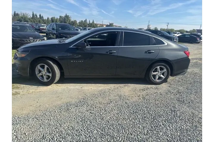 $9777 : Chevrolet Malibu 2017 LS 4dr image 8