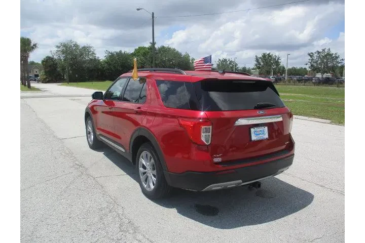 $28995 : Ford Explorer 2022 AWD XLT 4 image 5