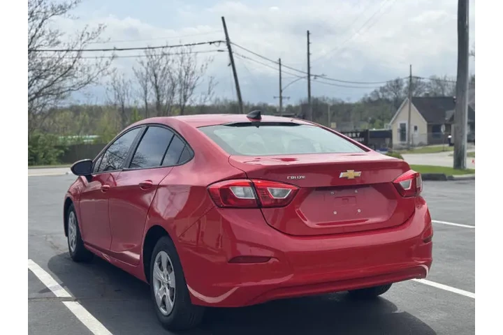 $6999 : 2018 Cruze LS Auto image 7