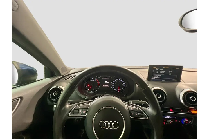 $12621 : Audi A3 2015 AWD 2.0T quattr image 10
