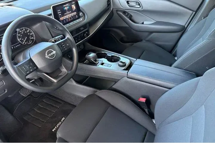 $23997 : Nissan Rogue 2025 AWD S 4dr image 5