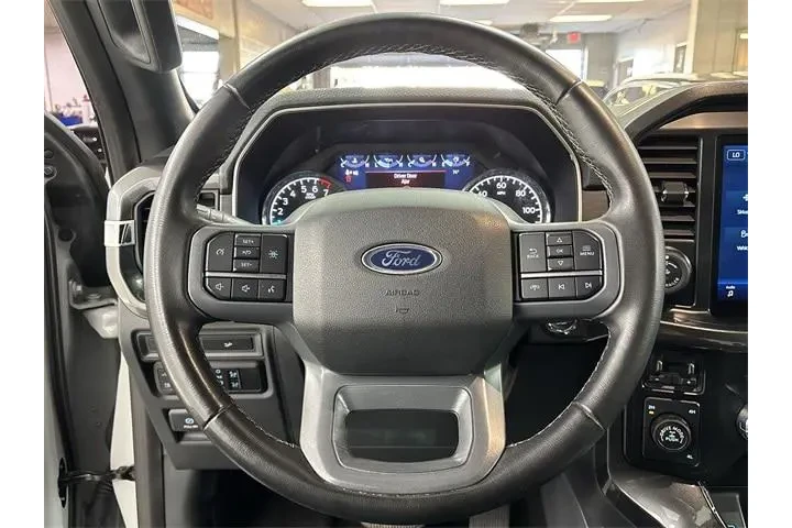 $39200 : Ford F-150 2023 4x4 XLT 4dr image 6