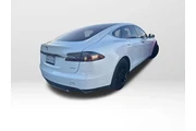 $17879 : Tesla Model S 2015 AWD 85D 4 thumbnail