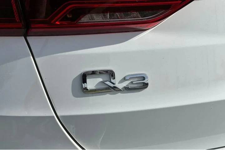 $27400 : Audi Q3 2023 AWD quattro Pre image 9