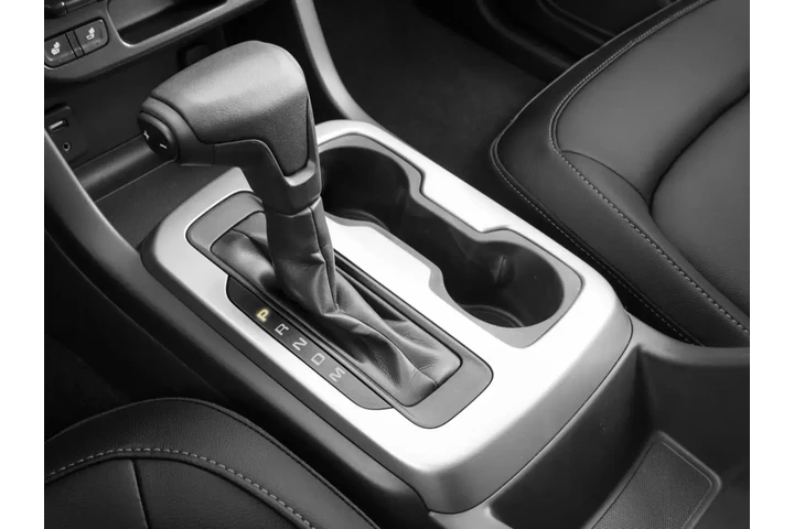 Chevrolet Colorado 2018 4x4 image 8