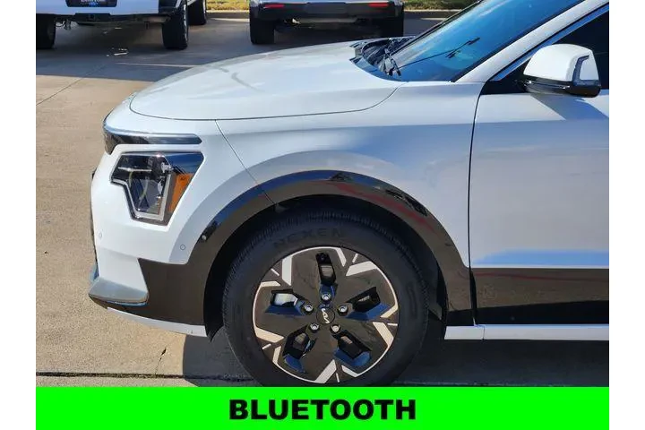 $27495 : Kia Niro EV 2024 Wave 4dr Cr image 8