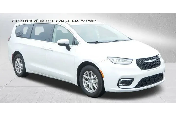 $25995 : Chrysler Pacifica 2023 Touri image 1