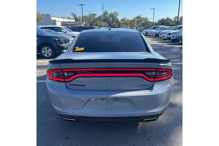 $20488 : Dodge Charger 2022 SXT 4dr S image 4