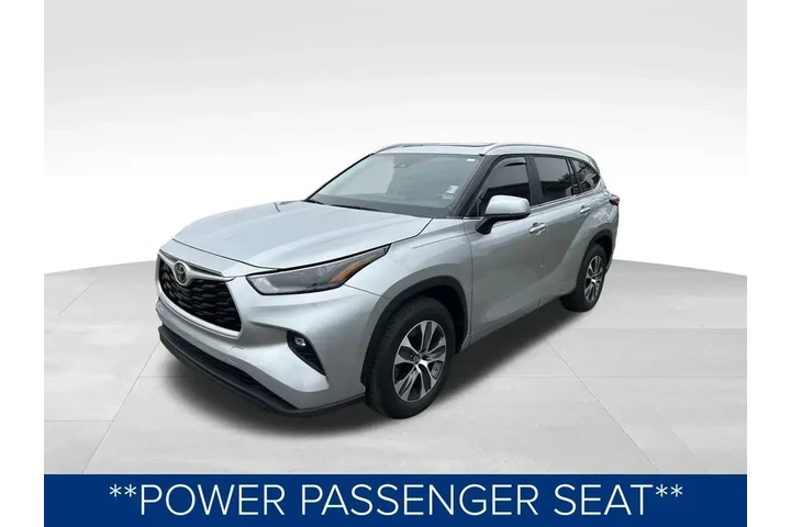 $35650 : Toyota Highlander 2023 LE 4d image 9