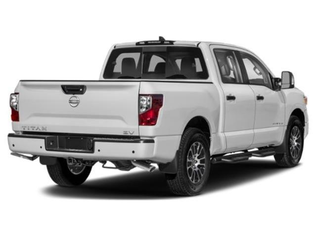 $44823 : 2024 Nissan Titan image 2