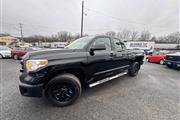 $17990 : 2014 Tundra thumbnail