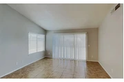 $850 : beautifully renovated pet home thumbnail