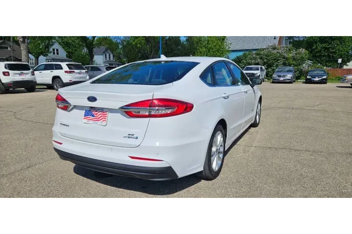 $16490 : 2019 Fusion Hybrid SE image 6