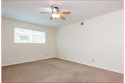 $900 : Beautiful 3 Bedroom, 2 Bath thumbnail