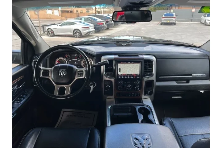 2018 RAM 2500 Laramie Crew Ca image 9