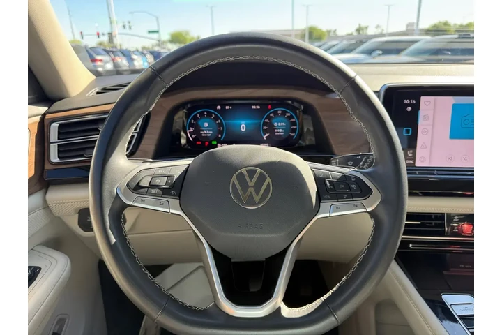 Volkswagen Atlas 2024 SE 4dr image 9