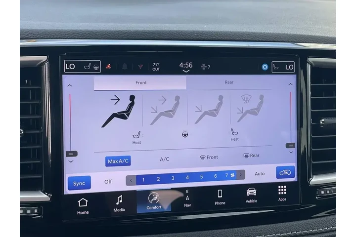 $37888 : Chrysler Pacifica Plug-In Hy image 10