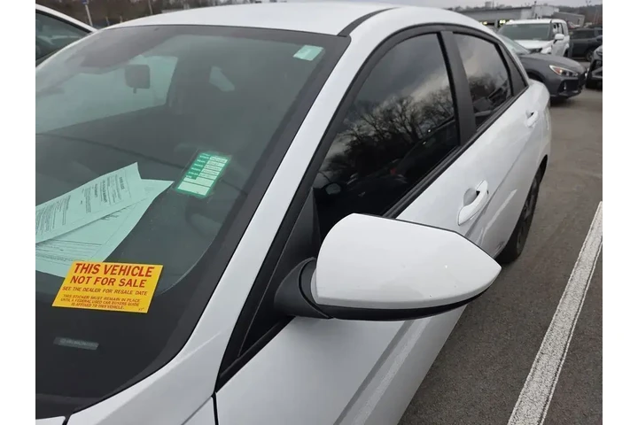 $19988 : Hyundai ELANTRA Hybrid 2021 image 6