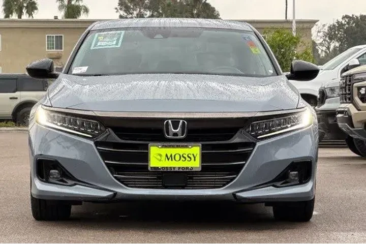 $25700 : Honda Accord 2022 Sport Spec image 10