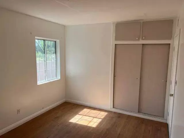 $1400 : Anaheim - 3 bed 2 Bath image 7