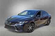 $23990 : Pre-Owned 2021 Toyota Camry SE thumbnail
