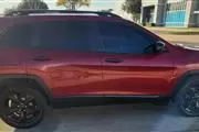 $5000 : 2016 Cherokee SPORT thumbnail