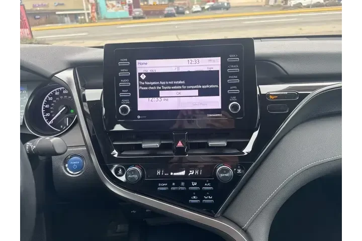 $22999 : Toyota Camry Hybrid 2021 SE image 10