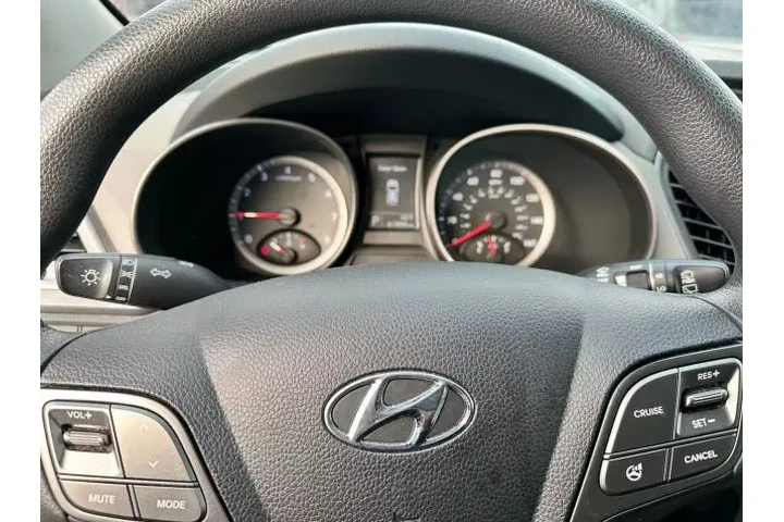 2016 HYUNDAI SANTA FE SPORT20 image 8