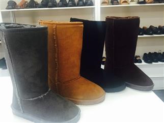 $3232731460 : BOTAS DE DAMA Y NINAS $15 image 2