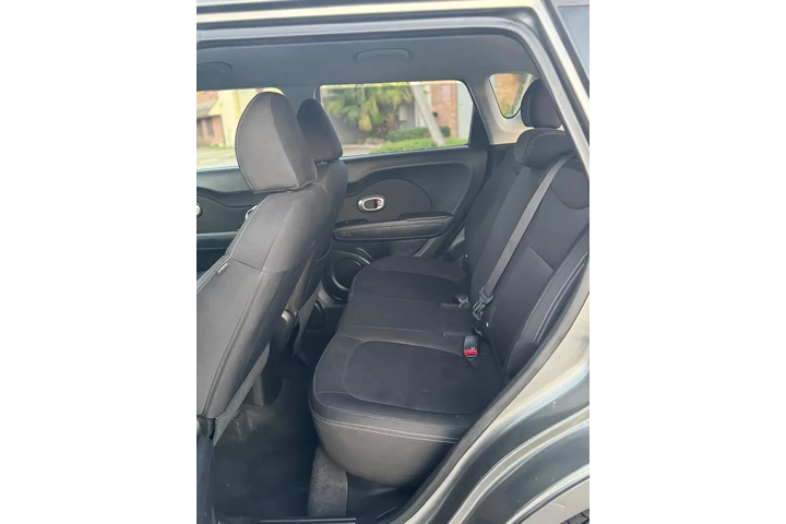 $5300 : Kia Soul image 1