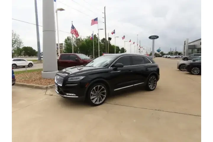 $39945 : Lincoln Nautilus 2023 AWD Re image 2