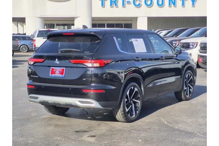 Mitsubishi Outlander 2024 AW image 6