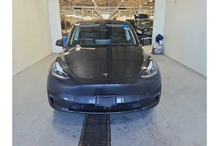 $35293 : Tesla Model Y 2024 AWD Long image 2