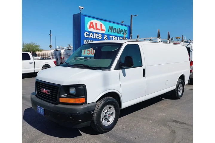 $29995 : 2017 GMC SAVANA 3500 CARGO image 1