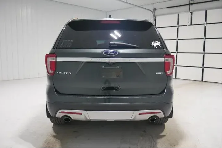 $17700 : Ford Explorer 2016 AWD Limit image 6