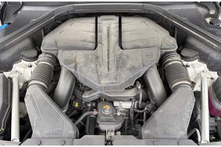 $60 : Genesis GV80 2024 AWD 3.5T 4 image 8