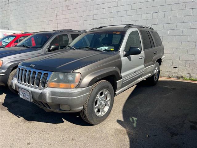 $2900 : 2000 Grand Cherokee Laredo image 3