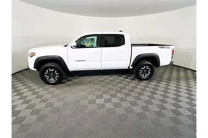 $33500 : Toyota Tacoma 2023 4x2 TRD O image 2