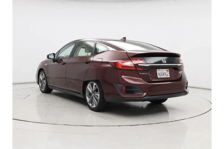 $16998 : Honda Clarity Plug-In Hybrid image 2