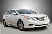 $12999 : Pre-Owned 2013 Hyundai Sonata thumbnail