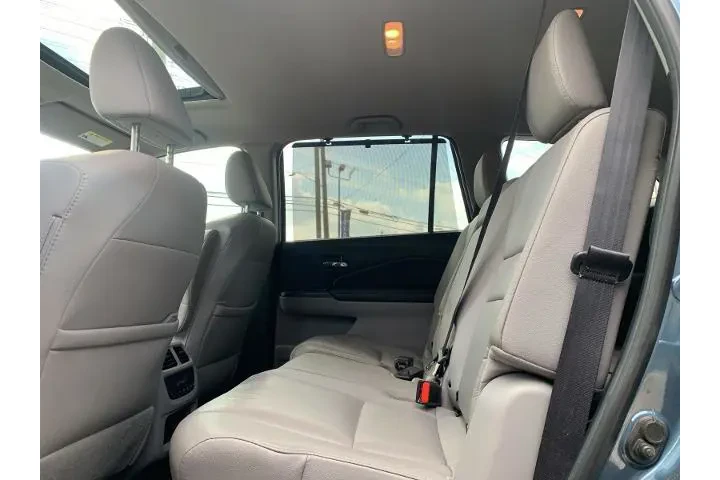 $25998 : Honda Pilot 2022 SE 4dr SUV image 8