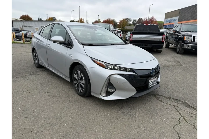 $13000 : Toyota Prius Prime 2017 Prem image 7