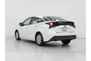 $25998 : Toyota Prius 2021 LE 4dr Hat thumbnail