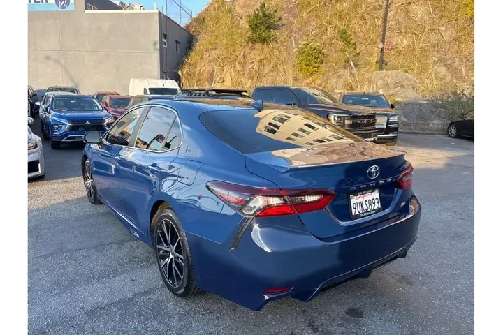 $25388 : Toyota Camry 2024 SE 4dr Sed image 4