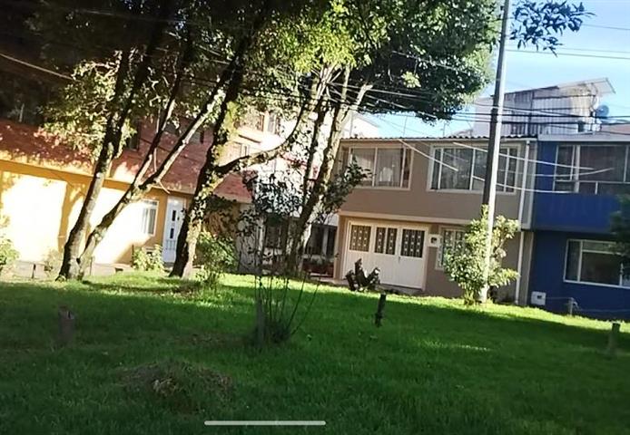 $380000000 : SE VENDE HERMOSA CASA ESQUINER image 1