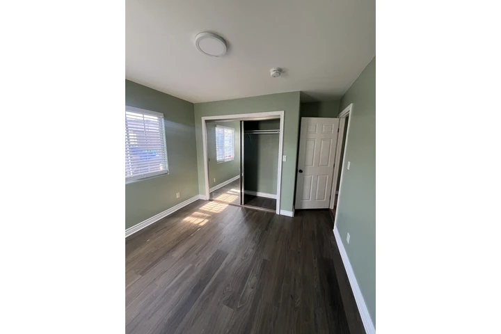 $2300 : Unidad: 2 recamaras, 1 baño image 7