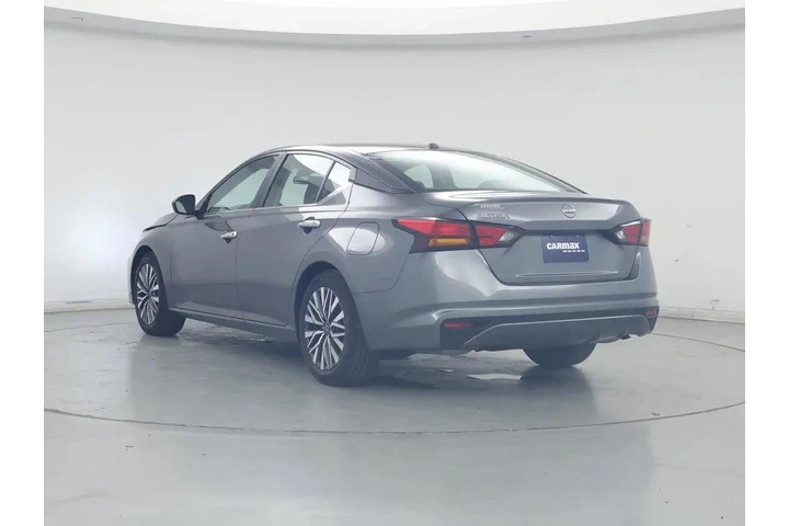 $23998 : Nissan Altima 2025 2.5 SV 4d image 2