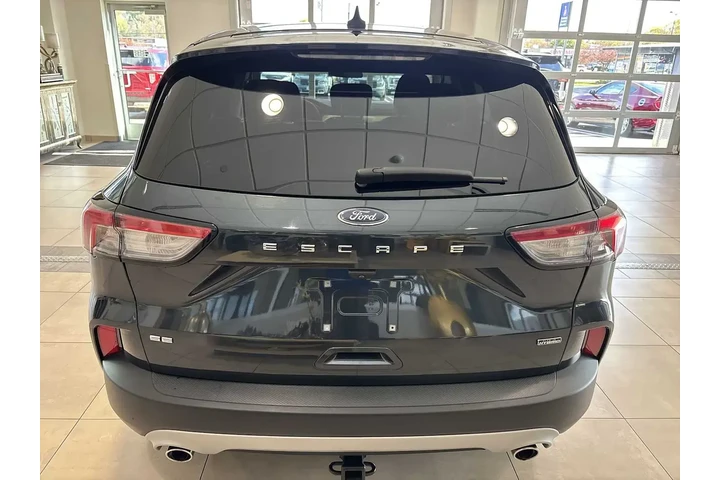 $18643 : Ford Escape Plug-In Hybrid 2 image 4