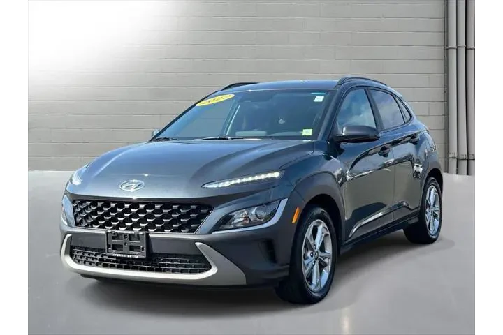 $17937 : Hyundai KONA 2022 AWD SEL 4d image 4